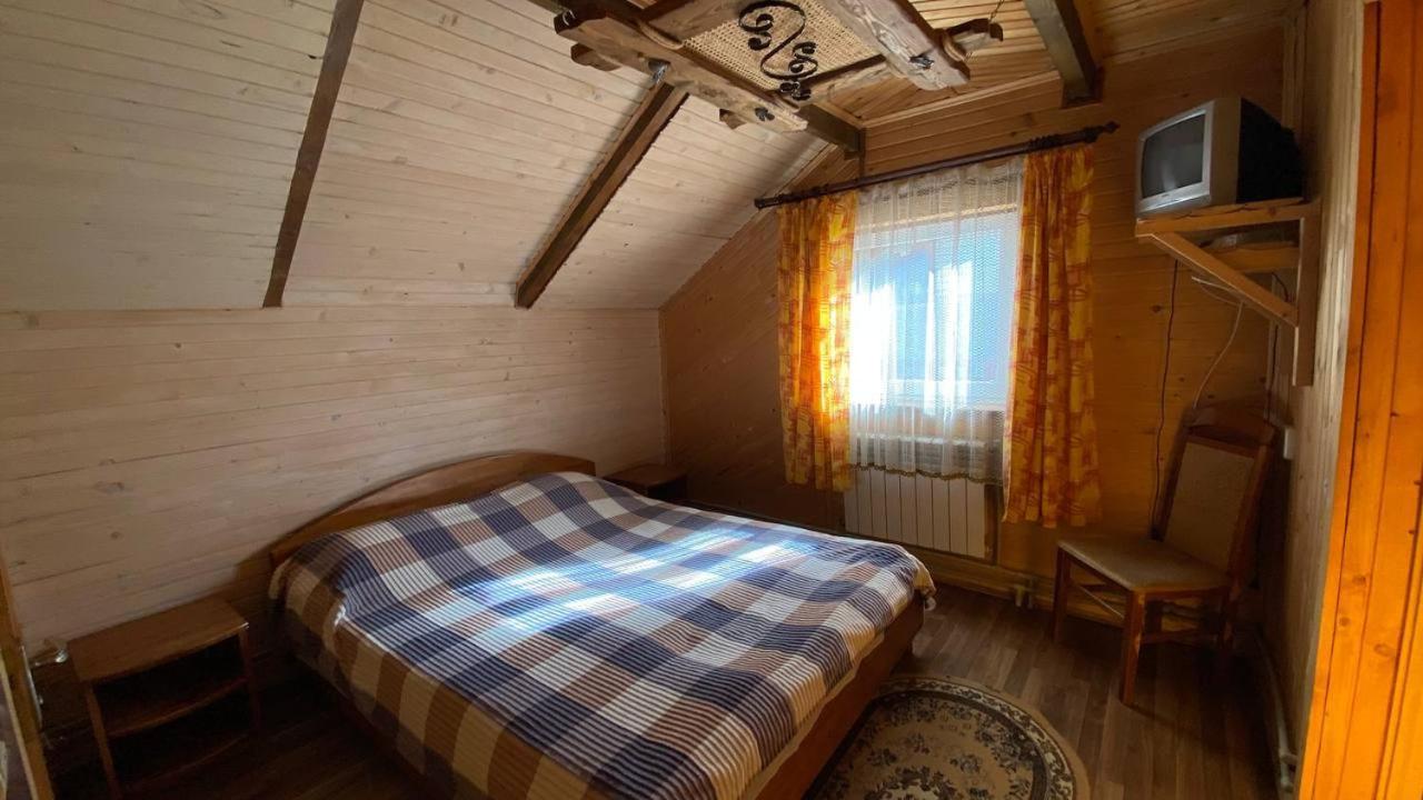 Hotel Gostynna Hata Mykulytschyn Exterior foto