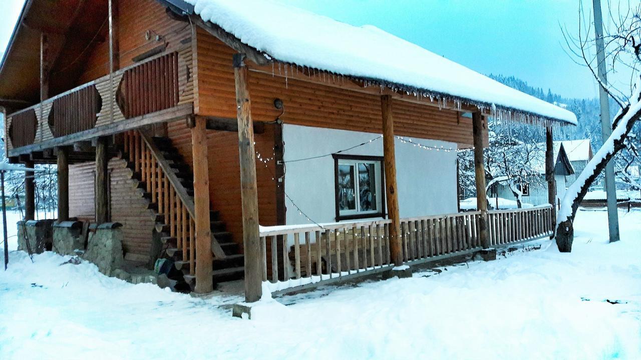 Hotel Gostynna Hata Mykulytschyn Exterior foto