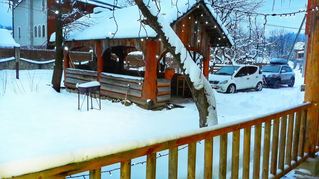 Hotel Gostynna Hata Mykulytschyn Exterior foto